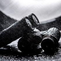 Youjue will hand in hand to hold eight times ten times waterproof nitrogen-filled high-power HD night vision binoculars concert outdoors