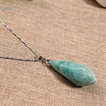 Natural Tianhe Stone pendant Green Tianhe Stone Angel Tears Spirit pendulum Natural crystal pendant pendant Clavicle chain