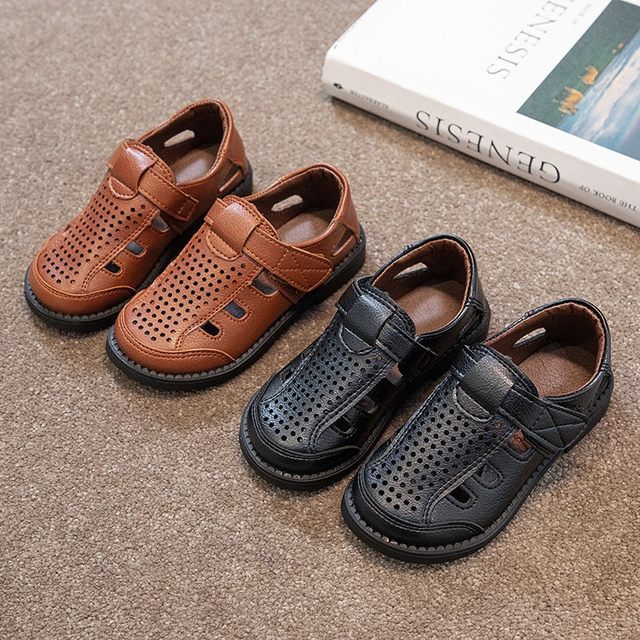 Boys' small leather shoes 2023 new spring and autumn models leather single shoes hollow summer British style black children's performance shoes