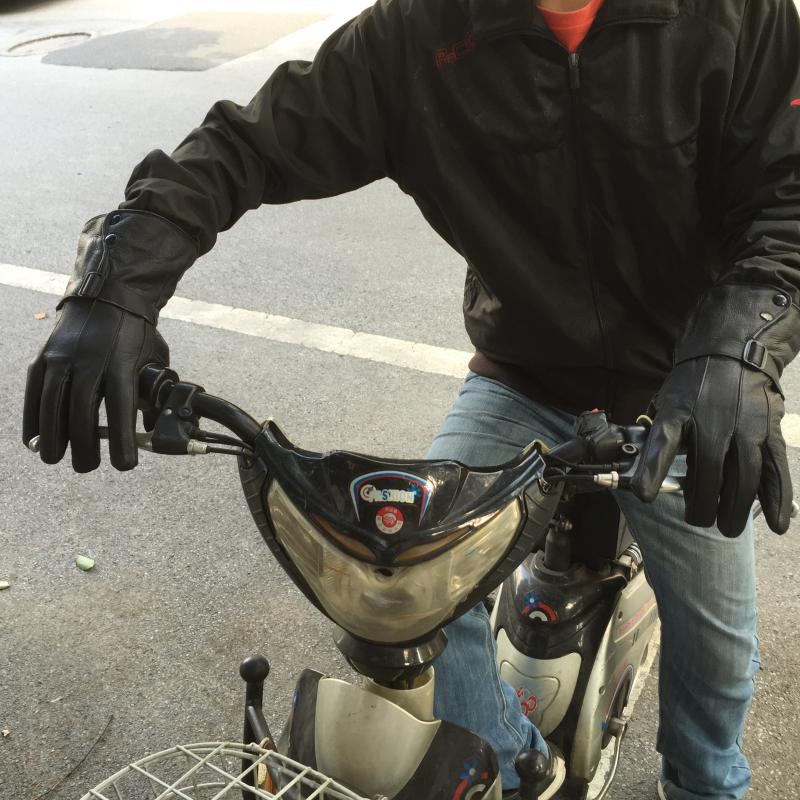 Men's autumn and winter leather sheepskin lengthened motorcycle battery car warm gloves thickened