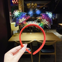 25_Рождественская елка с цветными блестками