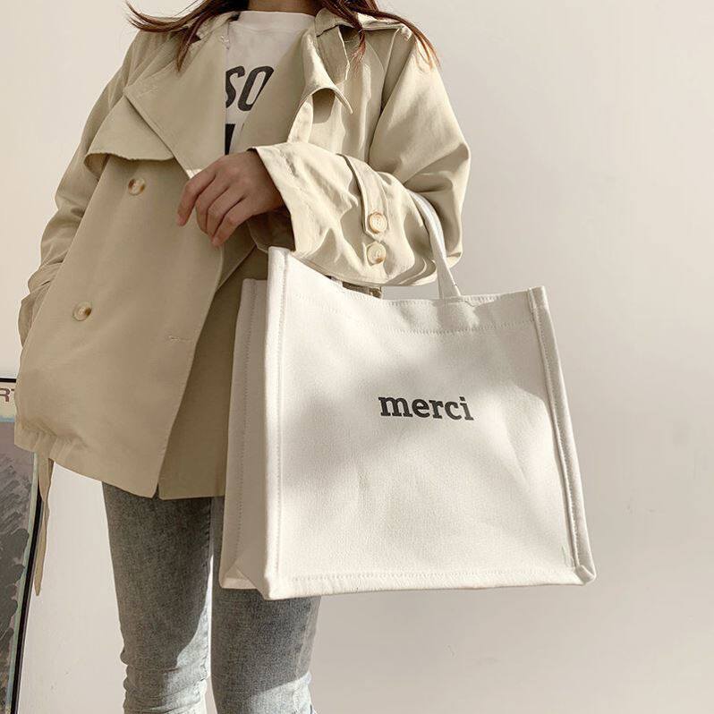 The handbag of the schoolgirl's fashion book Shoulder Sails Cloth Bag Day Series of the Comeback Great Capacity Literature and Art class Costume Book bag