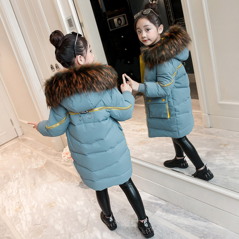 Girl's winter clothing 2020 The new Korean version of the Korean version sent over a kneecap cotton padded jacket for children's winter children's cotton clothes