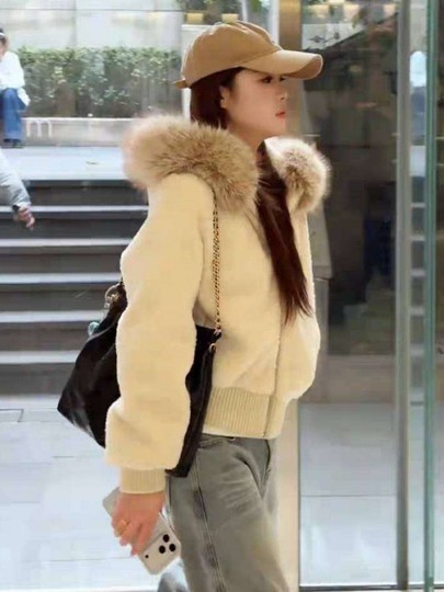 Abrigo de piel de estilo perezoso con capucha de estilo coreano para mujer 2025 otoño e invierno nuevo estilo cuello de piel desmontable top corto suelto de moda