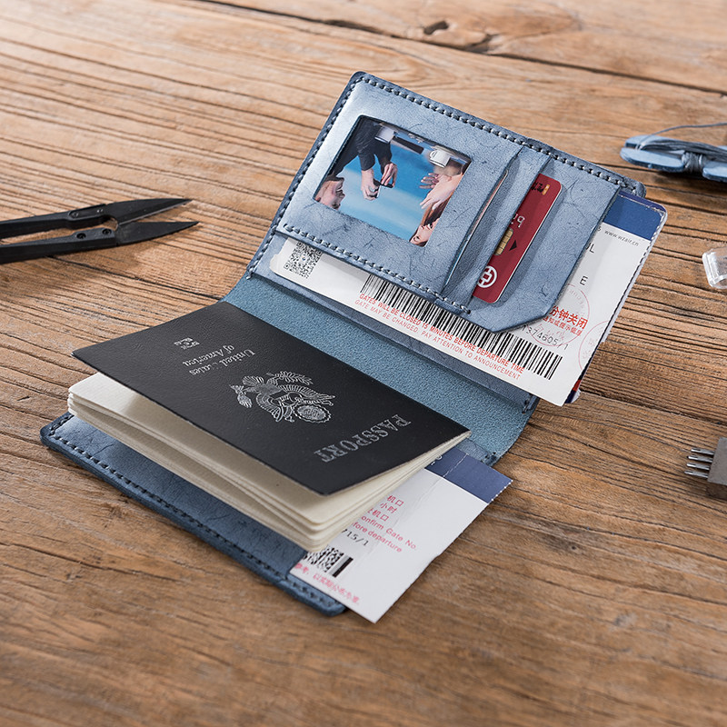 DIY Material Bag Fog Waxed Leather Passport Bag Vintage Handmade Travel Document Holder Hand Sewn Leather Fog Waxed Leather