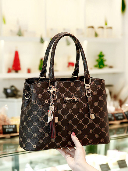 Women's Large Handbag with a High-End Feel, Elegant Middle-Aged Mom Bag, 2026 New Model, Versatile for Commuting, Crossbody Bag with Large Capacity