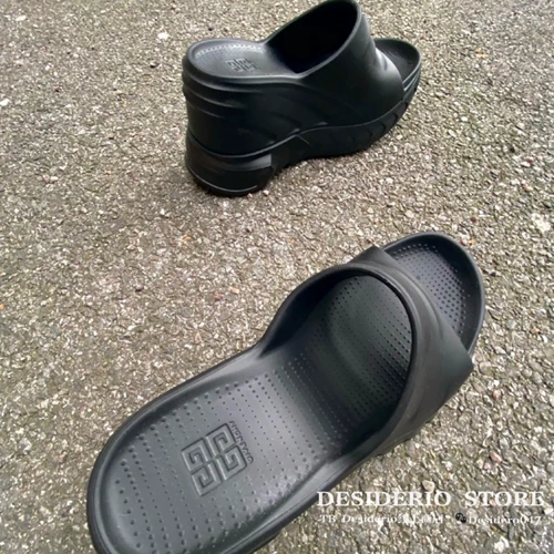 Givenchy, тапочки на платформе, высокие резиновые многоцветные слайдеры