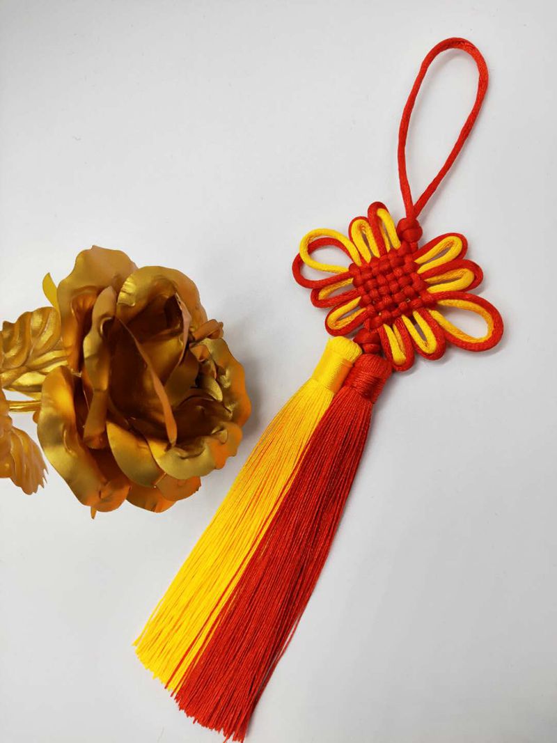 Chinese knot pendant red and yellow knot two-color tassel spike auspicious home decoration potted pendant handmade lantern accessories