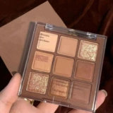 Матовые палетка теней, база под макияж, популярно в интернете, в коричневых тонах, на каждый день