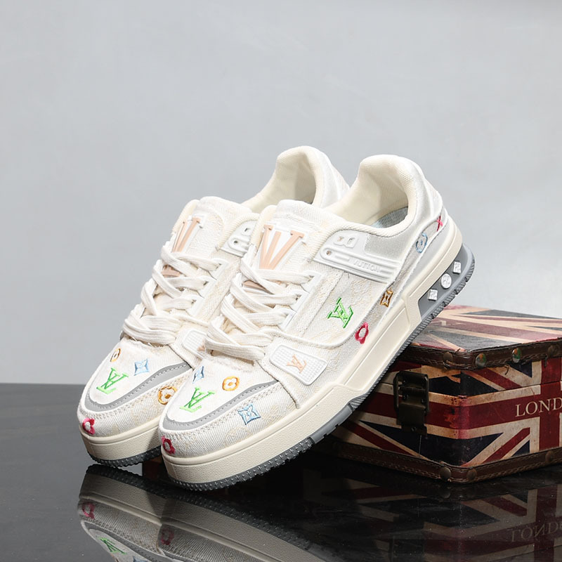 Luxury Embroidered Canvas Sneakers for Men and Women in Spring and Summer, European and American Style, High-End Feel, High-Quality Replica from Putian