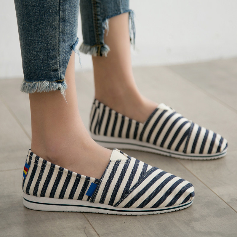 2019 Spring new sails shoes schoolgirls Han edition Old Beijing Bushoe women One foot pedal flat bottom low to help 100 hitch