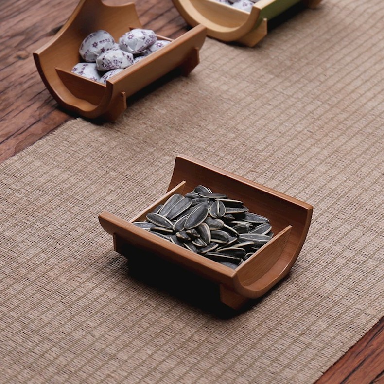 Tea plate of Chinese zen to spill Tea bamboo basket snack basin fruit basket of melon seeds teahouse KTV hotel specifically