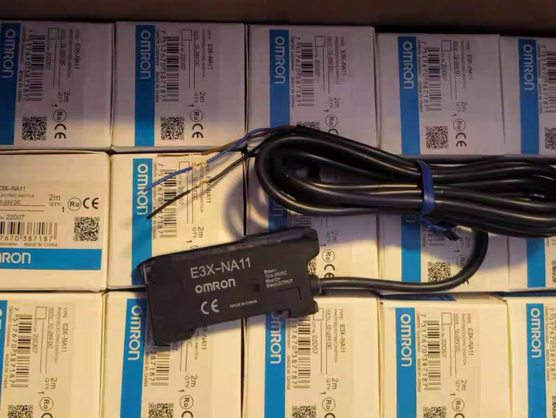 Omron E3X-Na11-Zd11-Hd10-Na41-Nb10-Zv41-Hd41-Nb40 Fiber Optic Amplifier