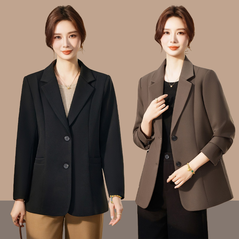 Women's Spring and Autumn New Blazer, Loose Fit, Slimming, Age-Reducing, Professional Attire, Suit for Middle-Aged Mothers, Elegant Top Women's Spring and Autumn New Blazer, Loose Fit, Slimming, Age-Reducing, Professional Attire, Suit for Middle-Aged Mothers, Elegant Top