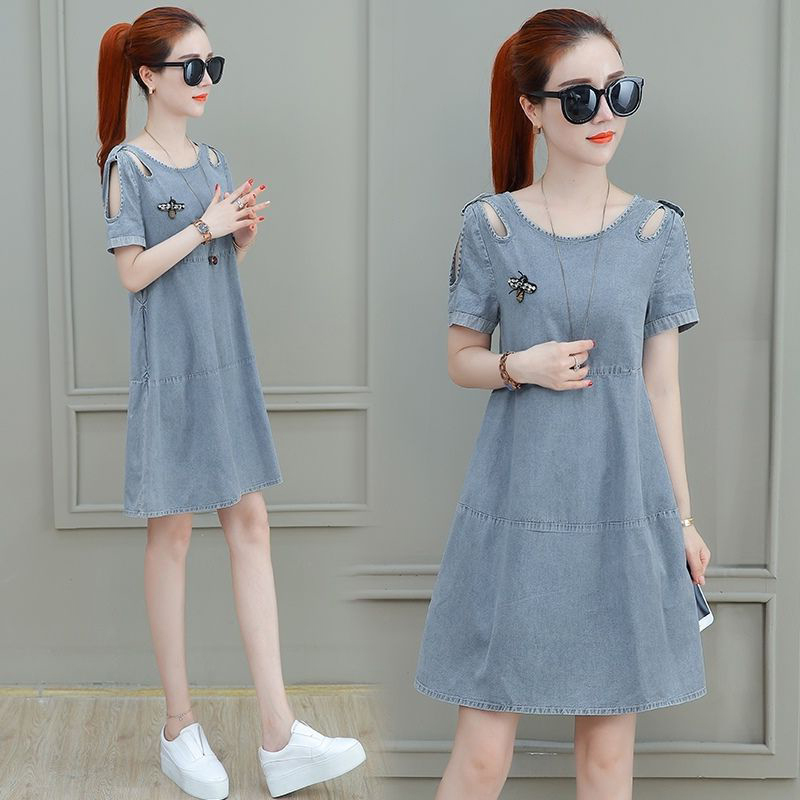 2026 Summer Thin Short-Sleeved Off-The-Shoulder Tencel Denim Dress for Women, Loose Design, Niche Denim Dress That Looks Slimming