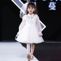Flower girl dress Princess dress girl Autumn high-end childrens birthday baby year white wedding little girl costume