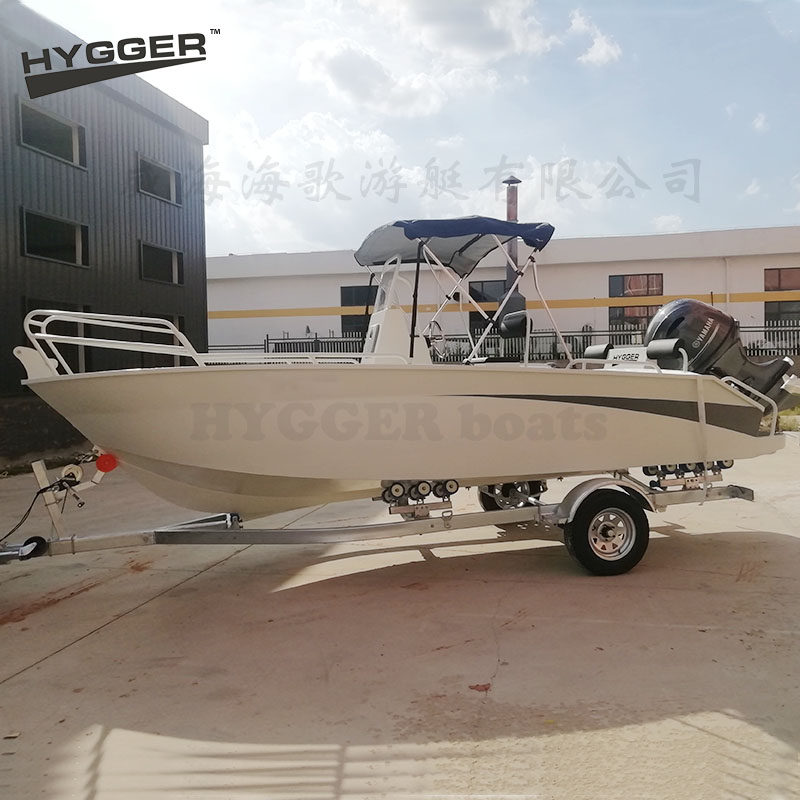 Fishing boat speedboat luxury sea fishing boat professional yacht aluminium alloy speedboat high speed boat mountain leaves