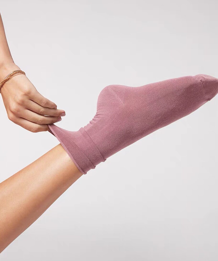 колготки / чулки дна calzedonia意大利女士秋季冬纯色休闲简约含7%羊绒细节棉质短袜