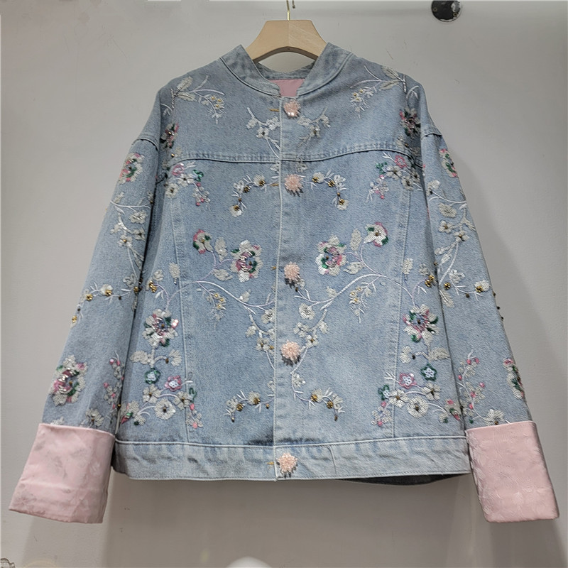 Heavy Embroidery Printed Denim Jacket for Women 2026 Early Autumn New Design Retro Age-Reducing Denim Jacket Top Heavy Embroidery Printed Denim Jacket for Women 2026 Early Autumn New Design Retro Age-Reducing Denim Jacket Top