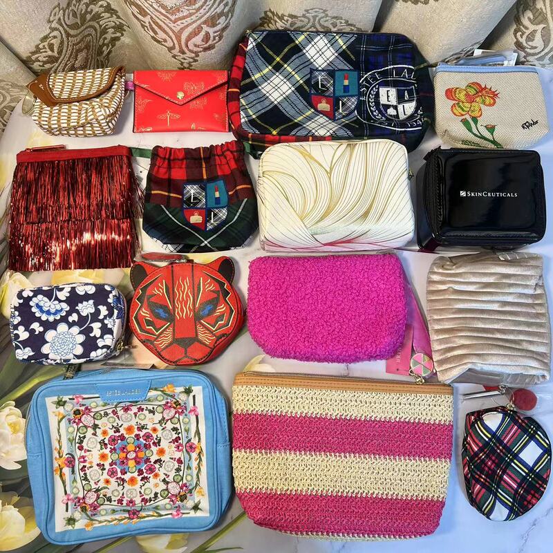 American Brand-Name Products, Estee Lauder Card Holder, Women's Organizer Storage Bag, Toiletry Bag, Travel Portable Cosmetic Bag