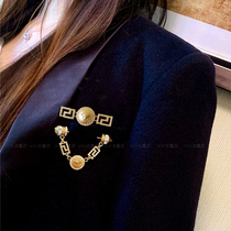 Europe and the United States ver Lilith like arrow square drill brooch pin male and female corsage pin collar