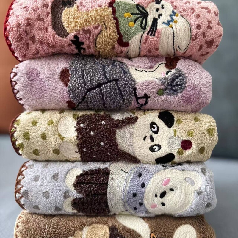 Cute Embroidered Towel, Coral Fleece, Non-Shedding, Soft, Absorbent, Thick, Quick-Drying, Face Wash Towel, Couple's Towel, Home Use, Embroidered