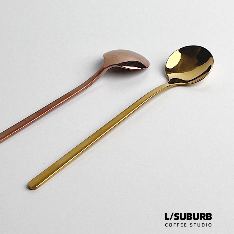 Ancient bronze color golden sweet spoons coffee stirring spoon stainless steel ice-cream spoonful pudding coffee shop with cake spoon more