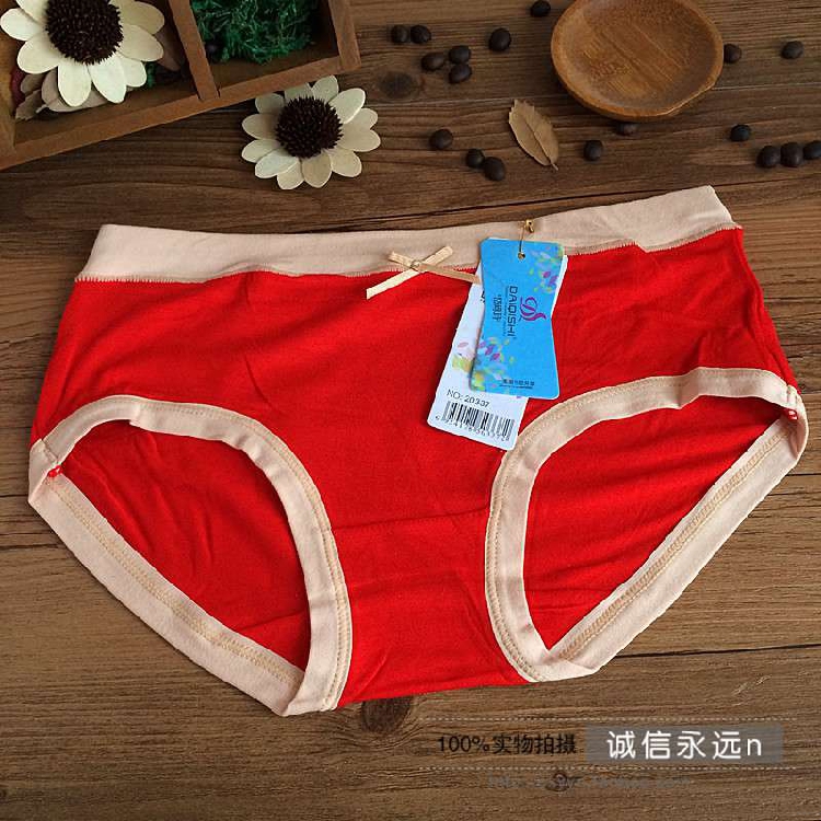 Cotton Modal Tre sợi thấp Trung bình Eo cao Lady Big Red SpongeBob Tóm tắt Quần short ren gợi cảm quần lót phụ nữ