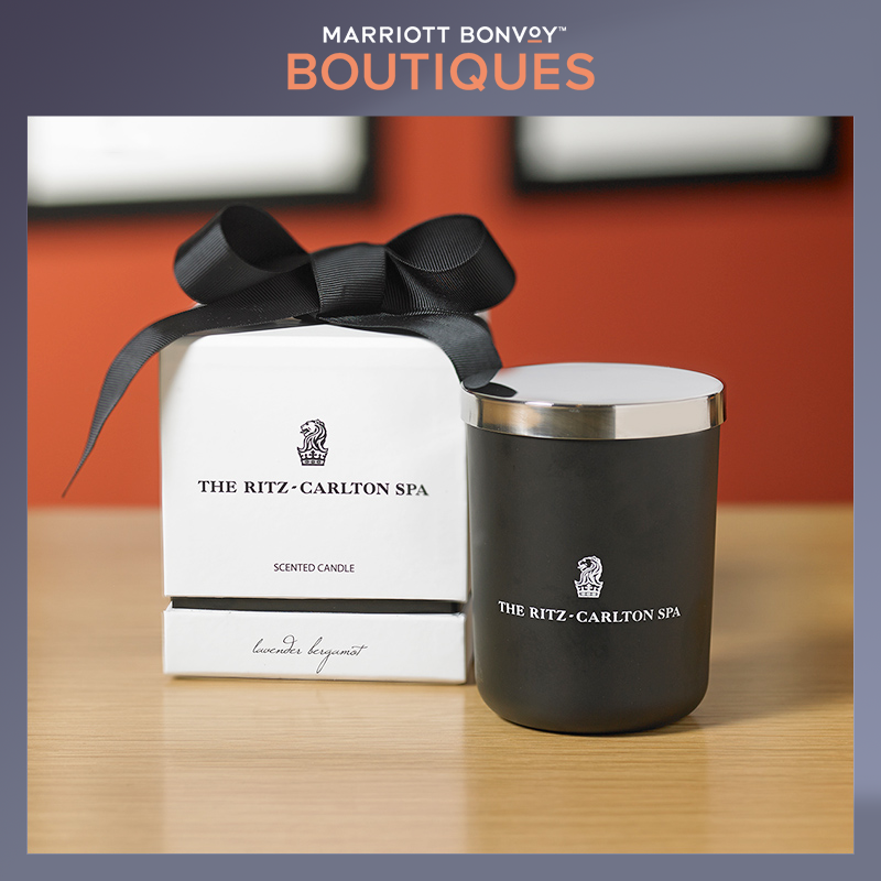 The Ritz-Carlton SPA scented candle Five-star hotel imported jasmine lily white amber fragrance