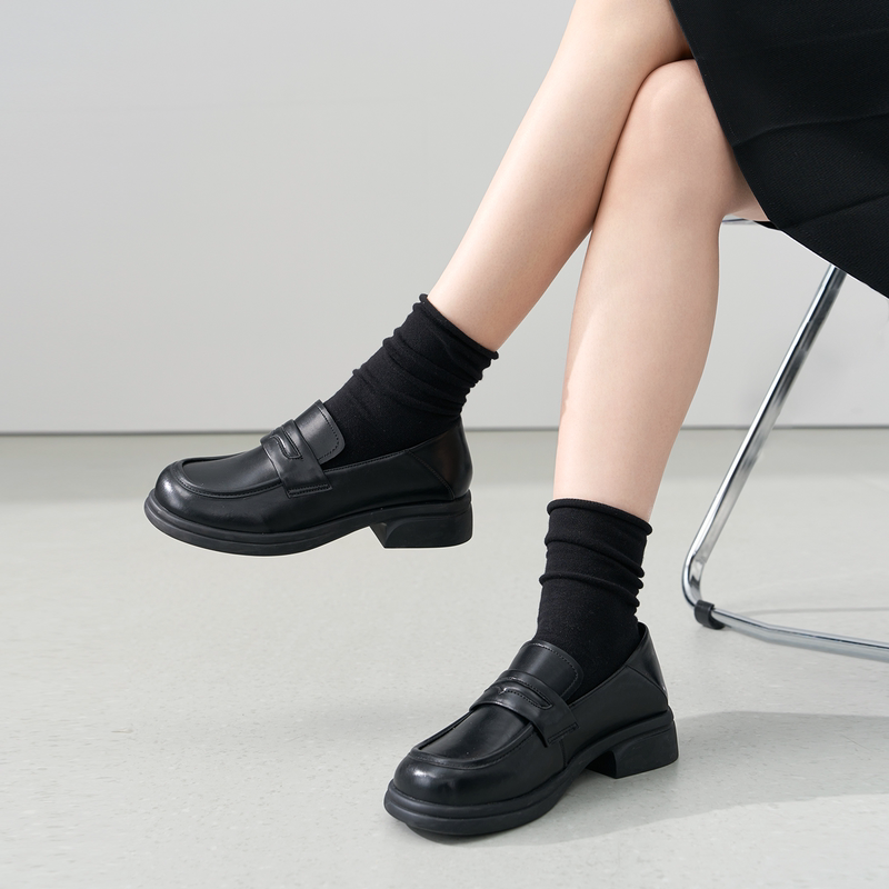 Miss Bird's Black Platform Loafers, Suitable for Public Exams and Interviews, Women's Shoes for Summer, Formal Wear, and Matching Small Leather Shoes Miss Bird's Black Platform Loafers, Suitable for Public Exams and Interviews, Women's Shoes for Summer, Formal Wear, and Matching Small Leather Shoes