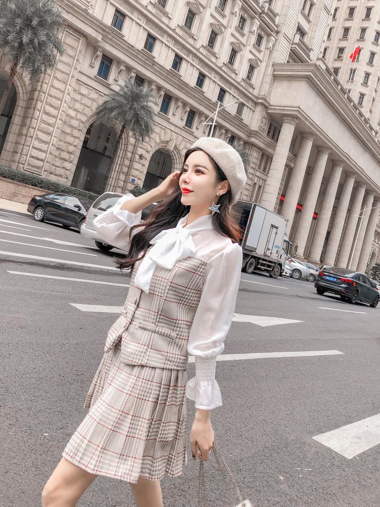 DABI 韓系蝴蝶結拼接百褶裙套裝長袖裙裝 DABI 韓系蝴蝶結拼接百褶裙套裝長袖裙裝