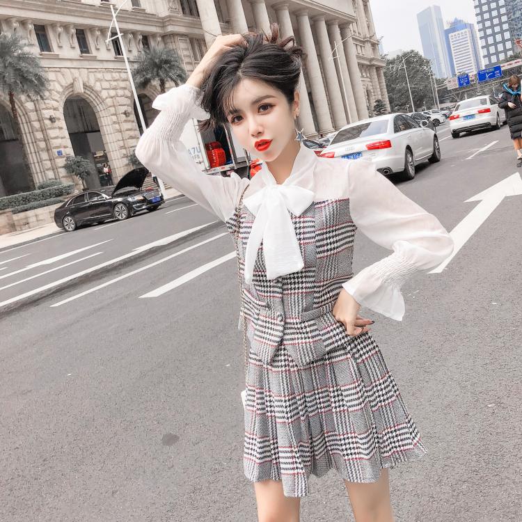 DABI 韓系蝴蝶結拼接百褶裙套裝長袖裙裝 DABI 韓系蝴蝶結拼接百褶裙套裝長袖裙裝