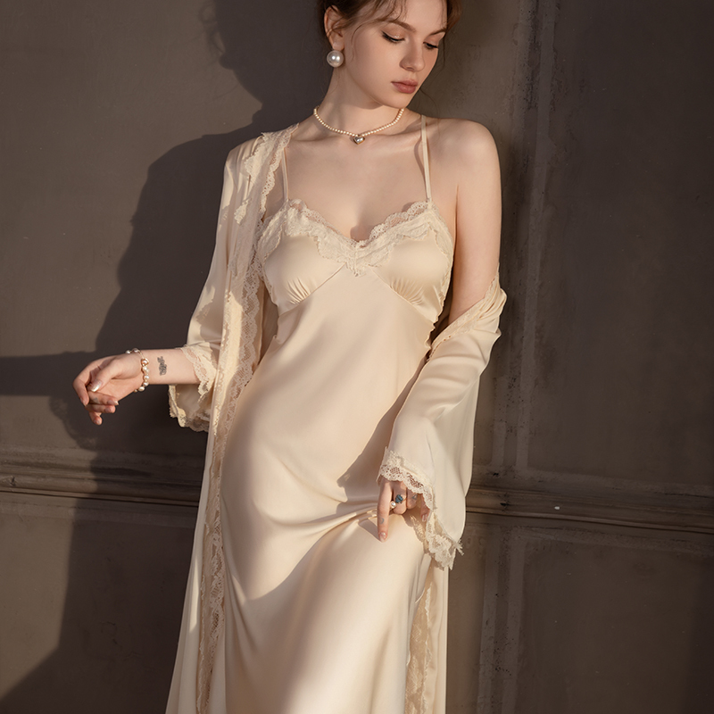 Forced to Sell a Two-Piece Set of Pajamas with Breast Pads, Camisole Nightgown, and Robe, Sexy Long Silk Pajamas for Women Forced to Sell a Two-Piece Set of Pajamas with Breast Pads, Camisole Nightgown, and Robe, Sexy Long Silk Pajamas for Women