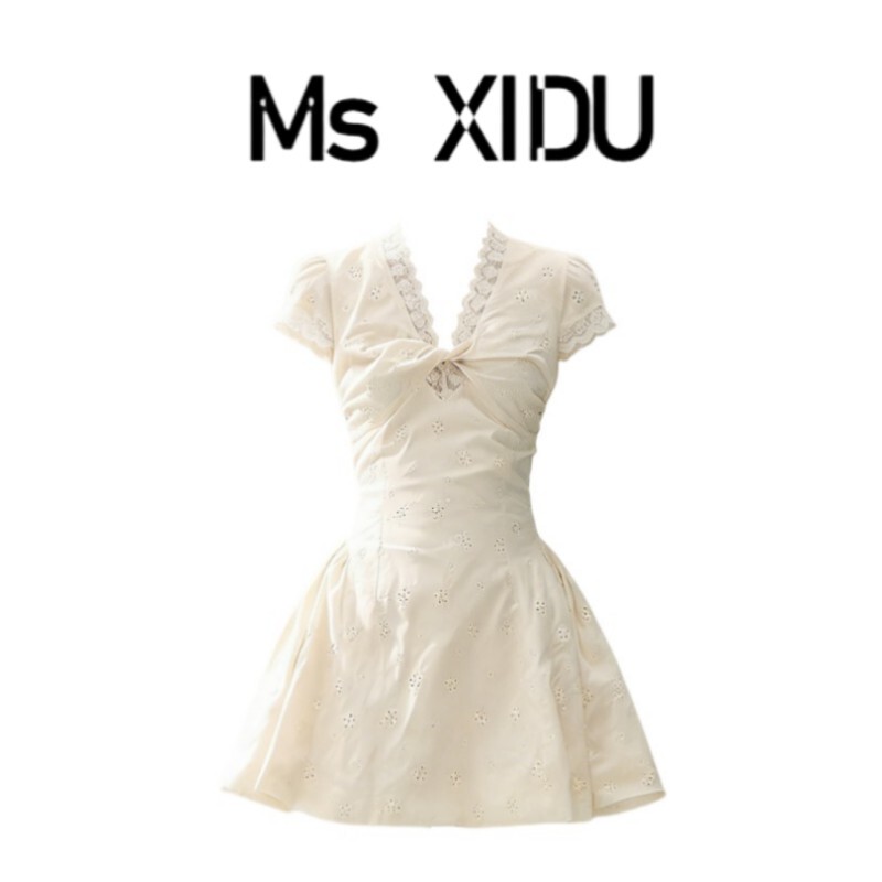 Ms Xidu Jasmine Moss Trace Girlish Summer Off-White Embroidered V-Neck Lace Trim A-Line Waist-Cinching Dress