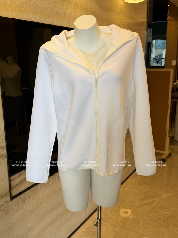 Korean-Style Hooded Zipper Sweatshirt for Women, Autumn Thin Slim-Fit Versatile Casual Hoodie, Solid Color Cardigan Jacket Korean-Style Hooded Zipper Sweatshirt for Women, Autumn Thin Slim-Fit Versatile Casual Hoodie, Solid Color Cardigan Jacket