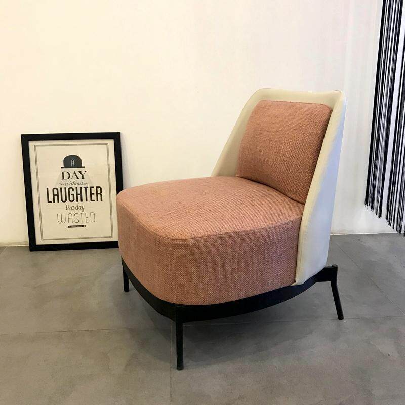 Nordic Iron Art Sofa Online Red Clothing Shop Shop Cloth Art Modern Lounge Reception Guest Area Sample House Display Center Tea Table Group