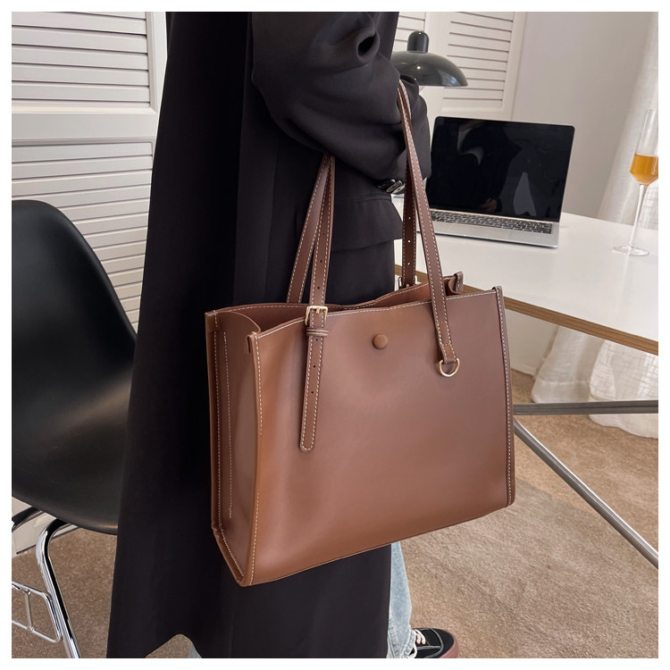 Women's Designer Tote Bag With Textured Pu Leather Shoulder Strap_voghion.com