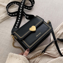 ins foreign air bag bag women 2021 pop new Korean version fashion texture 100 lap chain single shoulder sloped small square bag