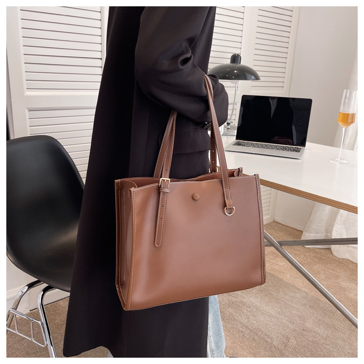 Women's Designer Tote Bag With Textured Pu Leather Shoulder Strap_voghion.com