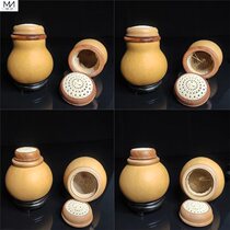 The grasshopper gourd is called a pot wenplay boutique is called a pot Wen play Cage for winter food feed cricket cans called cans to keep warm