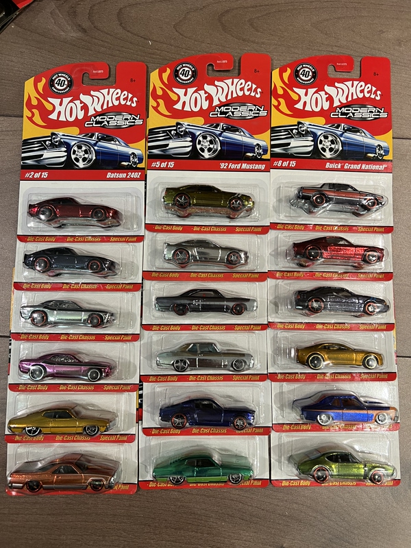 9.22 Hot Wheels Modern Classics Iron Base Alloy Car Toy Collection 9.22 Hot Wheels Modern Classics Iron Base Alloy Car Toy Collection