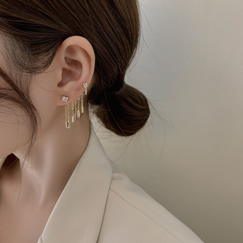 RVY tassel earrings women's 2022 new trend fashion simple earrings niche high-end design earrings