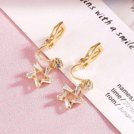Hong Kong (designer) RVY 2023 new earrings female with simple luxury ear nails