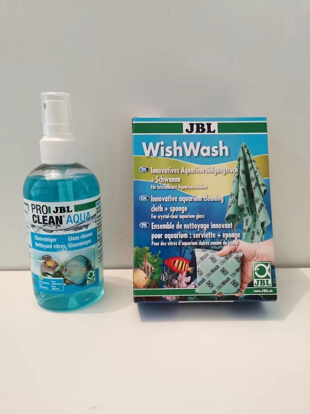 German JBL Jumbo fish tank cleaning agent wipe tank water descaling glass cleaning inner wall algae cloth to remove water stains household