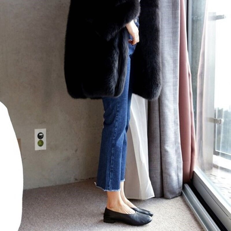 Deep blue jeans with loose plug and wide legs in spring and autumn 2023 new high waist nine points slim