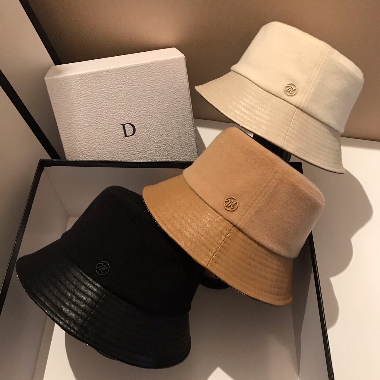 Japanese trendy woolen leather hat women's autumn and winter round face suitable for wild woolen stitching fisherman hat bucket hat