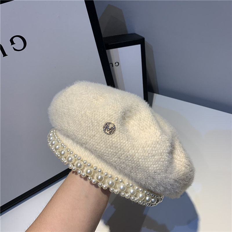 Customize 2020 autumn and winter wool in France Berehat Women's white Japanese Department Handmade pearl anise Plum Flower Hat Lady