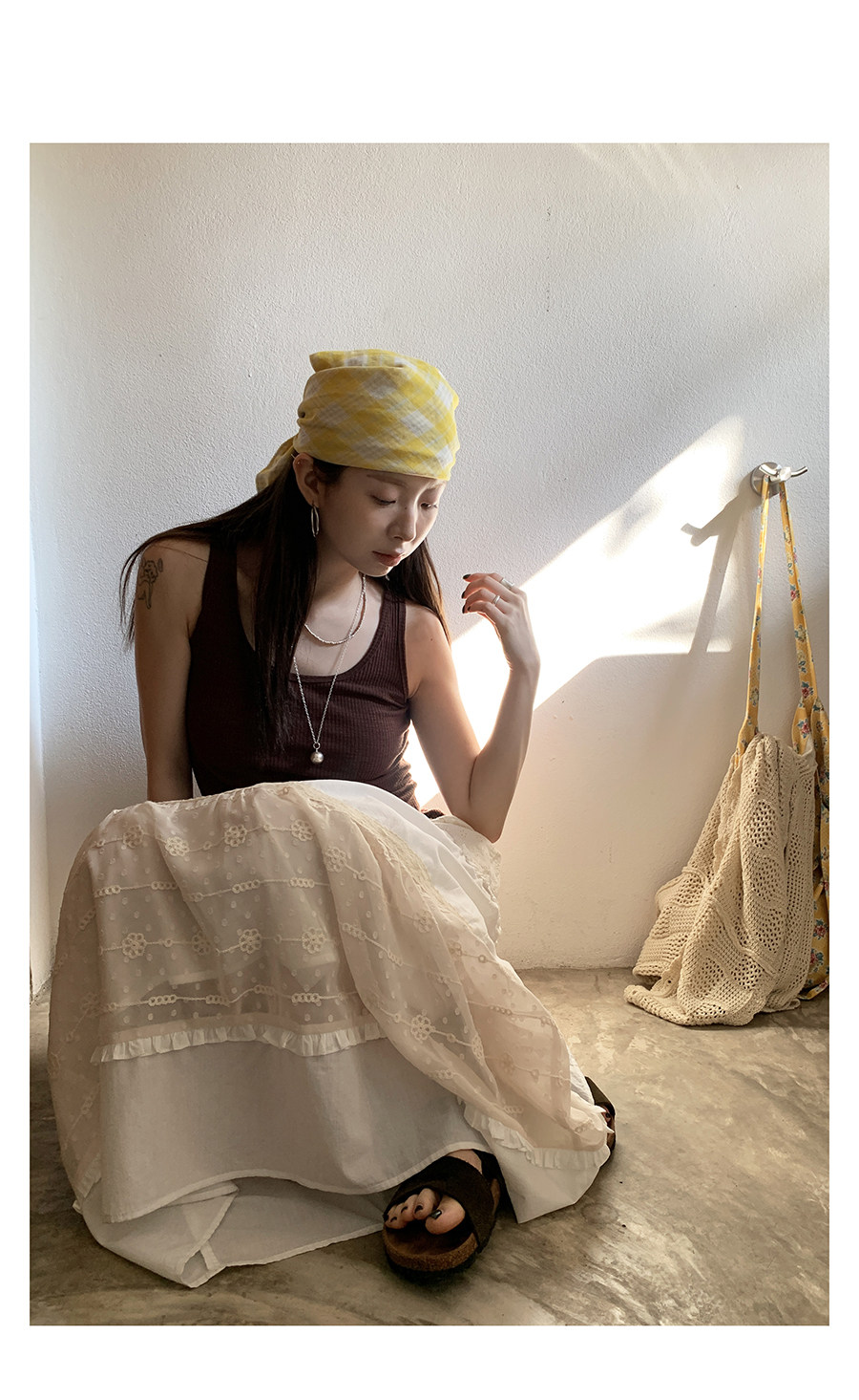 HelloooEat базовая майка с круглым вырезом приталенная в рубчик без рукавов