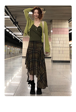 HelloooEat японская винтажная юбка в горошек осенняя коричневая универсальная стройнящая А-силуэта средней длины