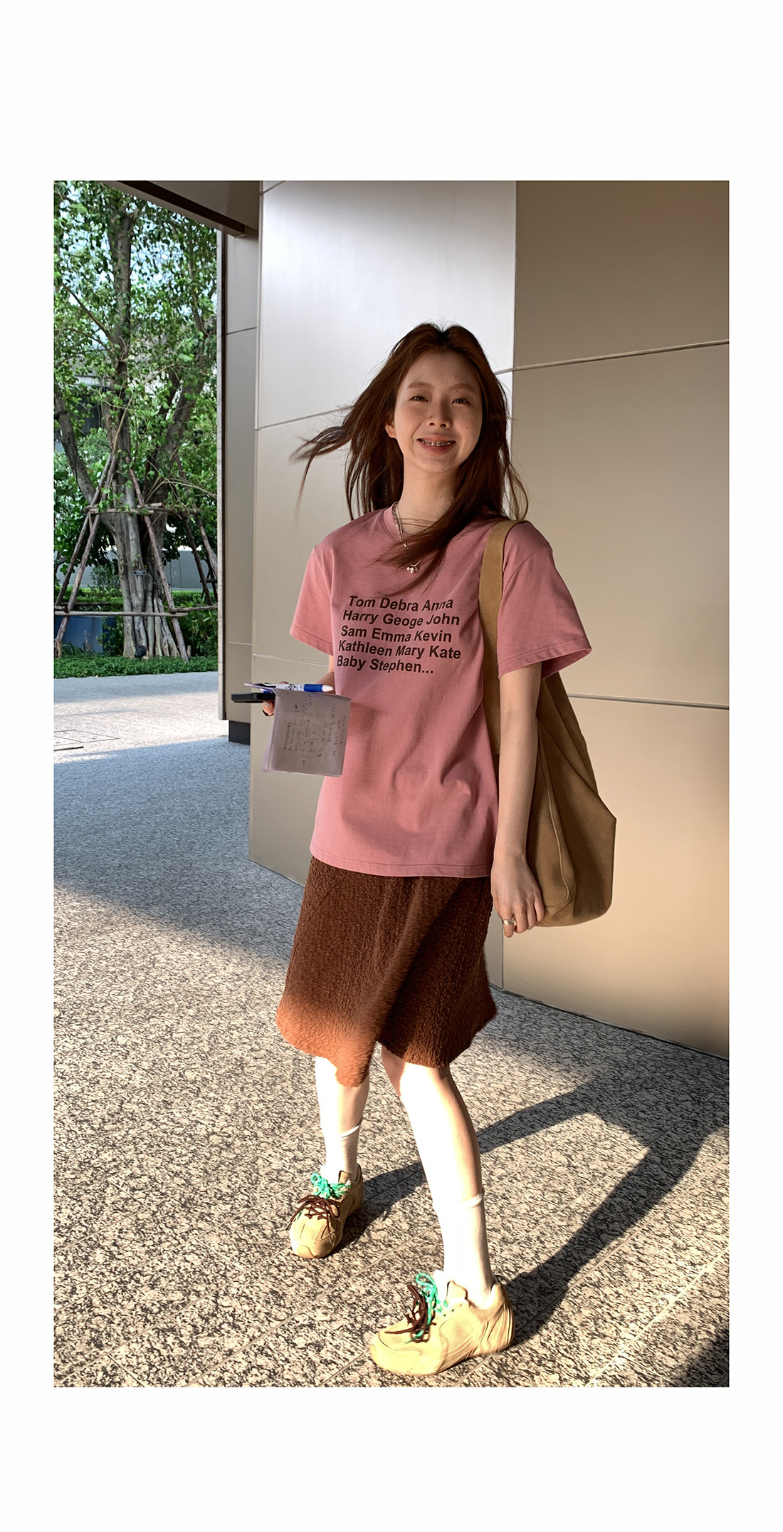 Hellooo Eat двухцветная футболка с принтом букв весна 2025 свободная универсальная винтажная с круглым вырезом короткий рукав